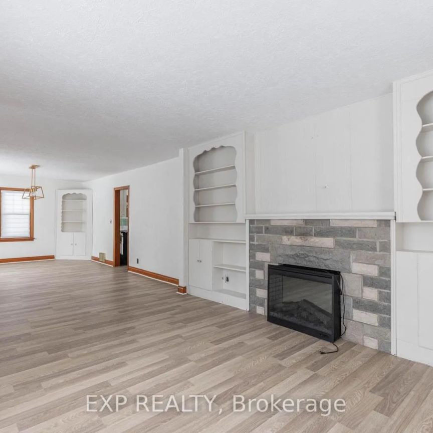 412 SOUTH PELHAM ROAD - Photo 1