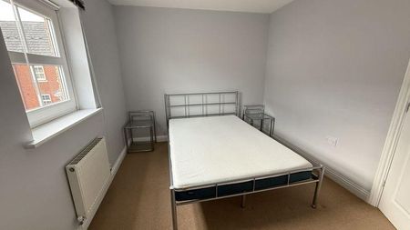 3 bedroom terraced house to rent - Photo 2