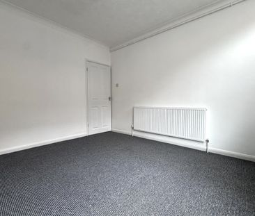 Edward Street - Photo 1