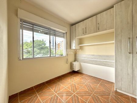 Apartamento com 1 quarto e 41m² para alugar em São Sebastião, Porto Alegre. - Photo 4