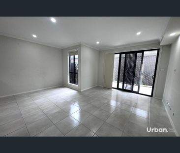 108 Andalusian Street, Austral, NSW 2179 - Photo 4