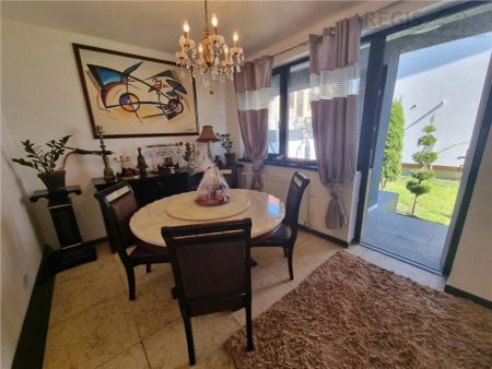 Casa moderna de patru camere zona Ghimbav - Fotografie 3