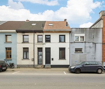 Recent gerenoveerde woning met 2 slpkrs en externe garage - Foto 1