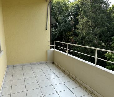 Charmante Altbauwohnung im beliebten Bachletten-Quartier - Photo 3