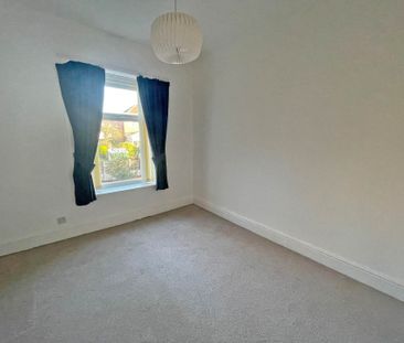 Middleton Road, Chadderton - Photo 6