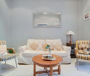 Amazing exterior room in Plaza Mayor - Photo 2