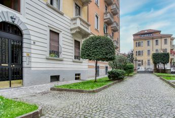 Single room in Via Filippino Lippi
