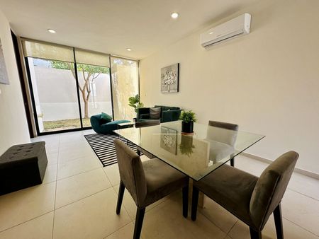 Townhouse amueblado, de una recámara, con jardín. - Photo 2