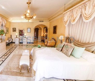 10 room luxury Villa for rent in Marbella, Spain - Photo 5