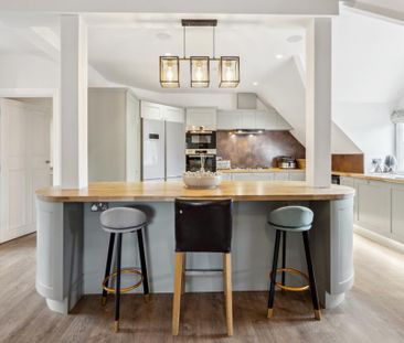 3 bedroom apartment to rent - Photo 1