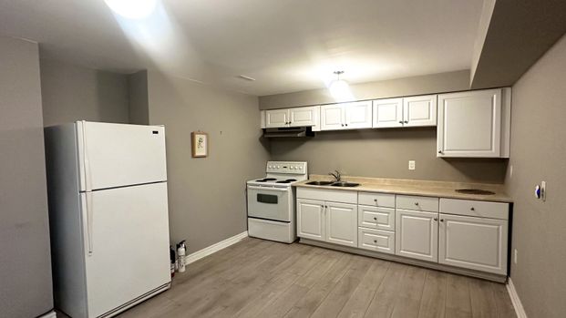For Lease - 821 Walsh Court Unit# BSMT, Newmarket, Ontario - Photo 1