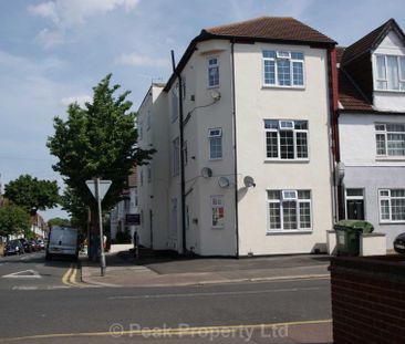 Pall Mall, Leigh On Sea - Photo 4