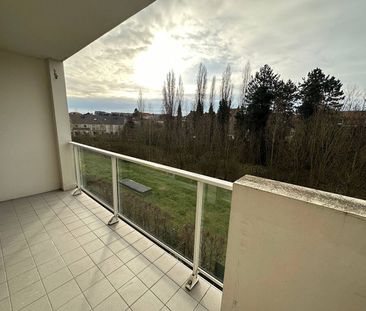 Location appartement 3 pièces 67.33 m² à La Madeleine (59110) CENTR... - Photo 1