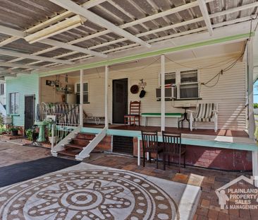 Charming 3-Bedroom Home on a Spacious Block - Photo 6