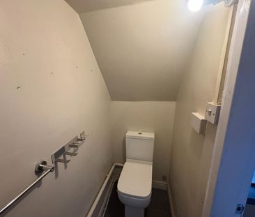 3 bedroom House To Let - Photo 6