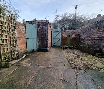 Clifton Street, Lancashire - Photo 3