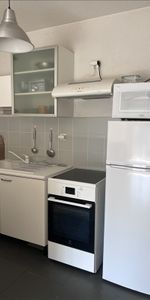 2 pièces - Meublé - 41,25 m² - 1er étage - Colocation non autorisée - Photo 3