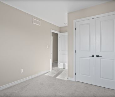 For Lease - 1669 Brookedayle Avenue, Kingston, Ontario - Photo 4