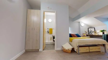 Gold En Suite - Photo 5