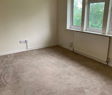 4 bedroom detached house to rent - Photo 6