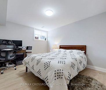 For Lease - 12A Delroy Drive, Toronto, Ontario - Photo 3