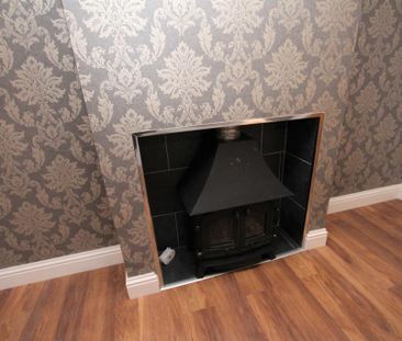 3 bedroom detached house to rent - Photo 3