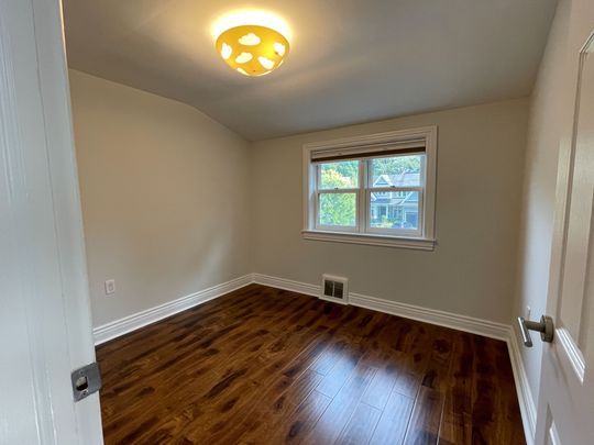 For Lease - 435 Maple Avenue, Oakville, Ontario - Photo 1