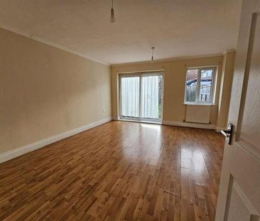 Church Hill, Loughton, IG10 - Photo 1