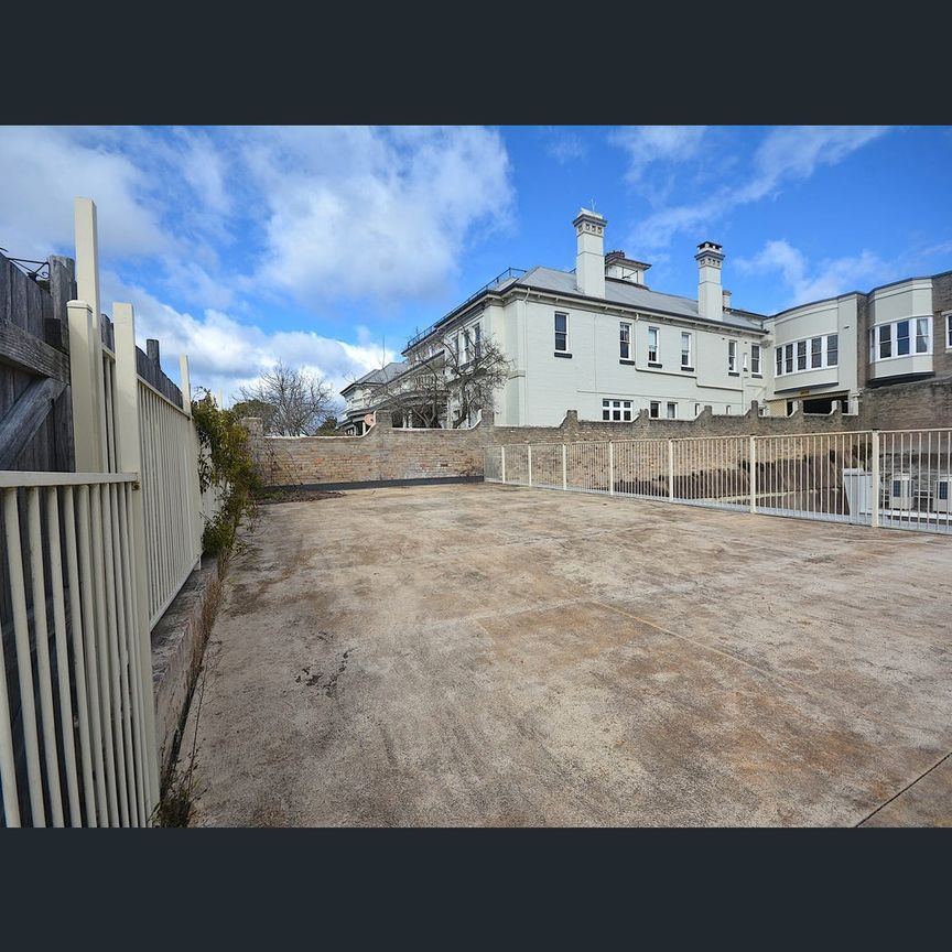 1/96 Bathurst Road, Katoomba, NSW 2780 - Photo 1