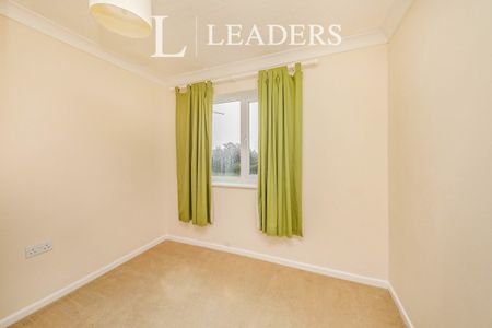 3 bedroom house to rent Desmond Drive, Norwich, NR6 - Photo 4