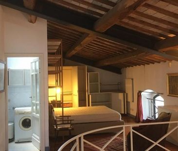 Popolo-Flamino: Industrial style loft. Spacious 1 Bedroom, bath, re... - Photo 5