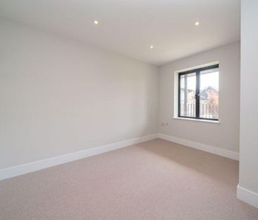 4 bedroom property to rent - Photo 2