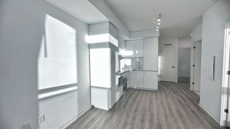 For Lease - 8 Interchange Way Unit# 1915, Vaughan, Ontario - Photo 5