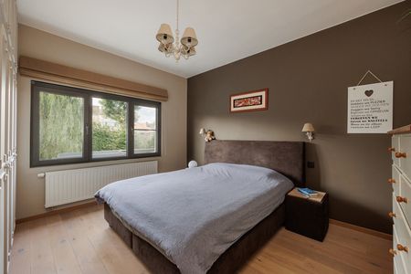 INSTAPKLARE BEMEUBELDE WONING IN DE FELBEGEERDE ELSDONK WIJK - Foto 4