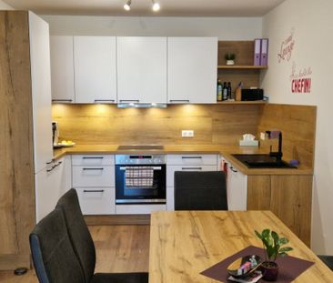 Neuwertige Wohnung im Zentrum von Hagenberg II große Loggia II Einb... - Foto 3