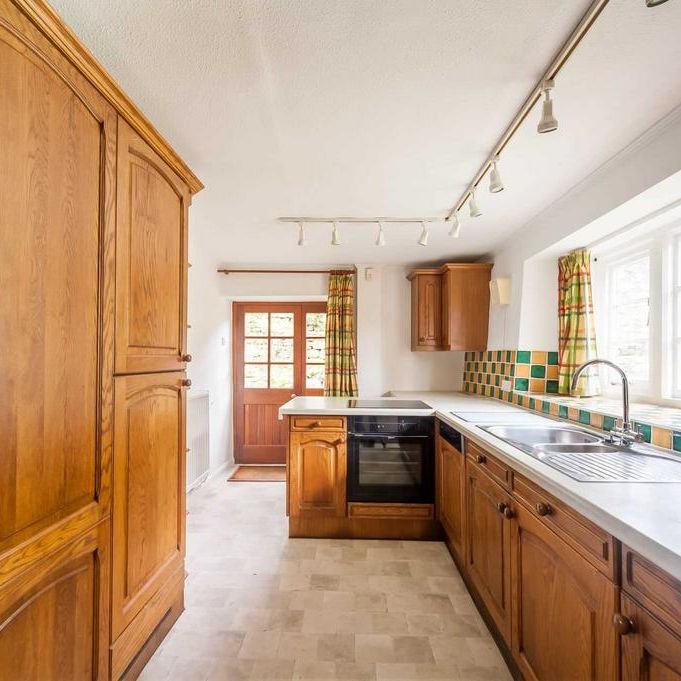 2 bedroom house to rent - Photo 1