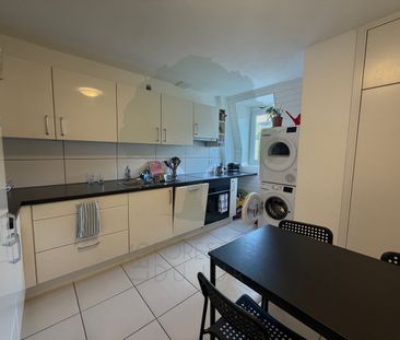 Spacieux 5,5 pièces en duplex entièrement rénové à Delémont - Photo 3