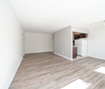 For Lease - 2035 Prospect Street Unit# 27, Burlington, Ontario - Photo 4