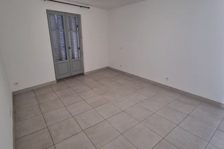 Appartement T2 sur Arles - Photo 4