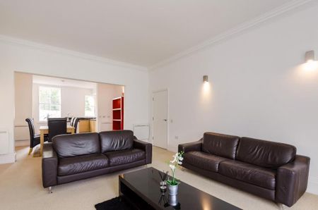 3 bedroom flat to rent - Photo 2