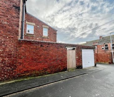 3 bedroom maisonette to rent - Photo 6