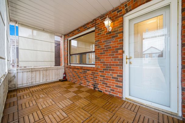 For Lease - 496 Northcliffe Boulevard Unit# Mn&2nd, Toronto, Ontario - Photo 1