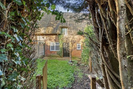 Lower Road, Hardwick, Aylesbury - Photo 2