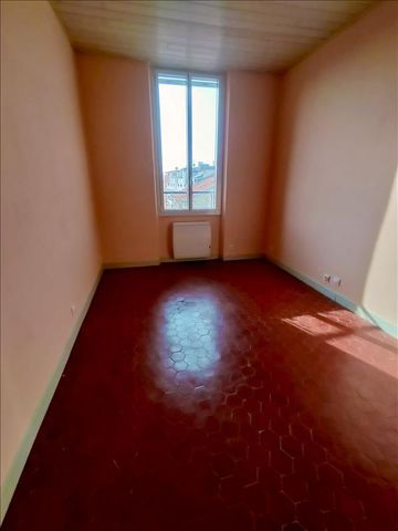 3 pièces - 49 m² - 3ème étage - Colocation non autorisée - Photo 3