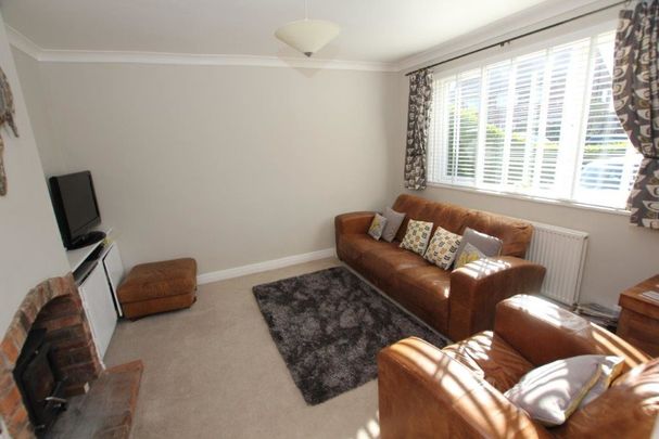 5 Bedroom Semi-Detached House, Chester - Photo 1