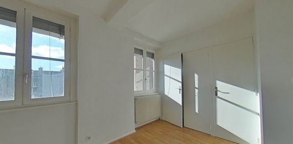 Appartement T3 A Louer - Lyon 2eme Arrondissement - 87.06 M2 - Photo 2