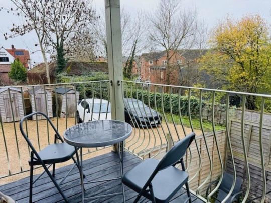 2 bedroom semi-detached house to rent - Photo 1