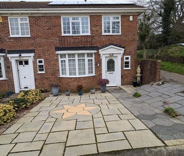 3 bedroom property to rent - Photo 2