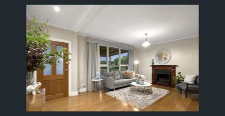 Comfortable Living in a Convenient Viewbank Location - Photo 2