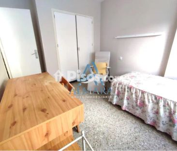 Piso en alquiler en Centro - Photo 6